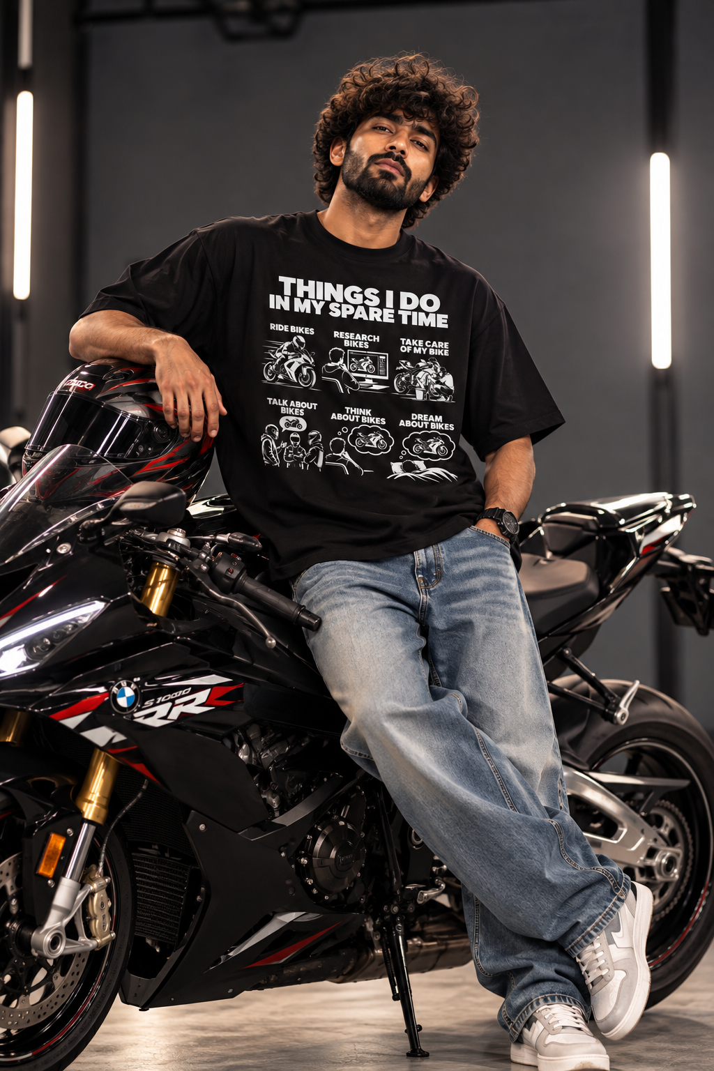 Things I Do in My Spare Time – Bike Men's Oversized T-Shirt